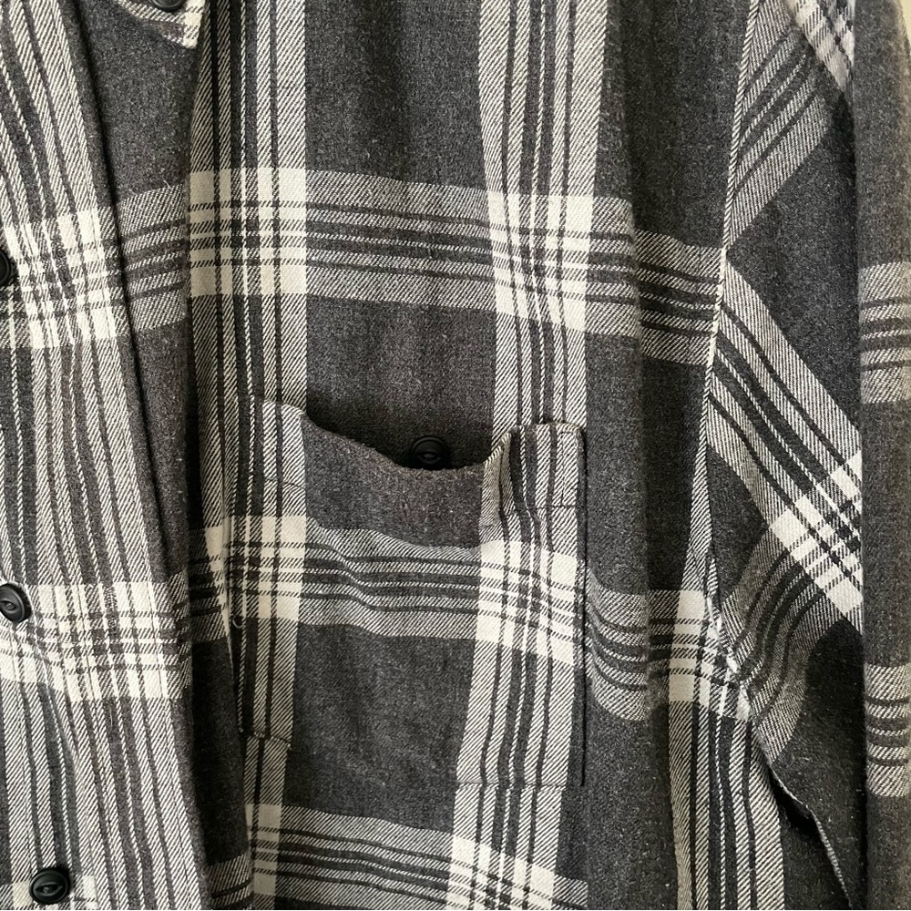 Weatherproof Vintage Flannel Button Up - Picture 5 of 7